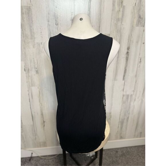 Black blouse - Picture 4 of 7